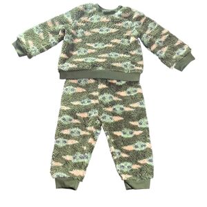Disney Star Wars Baby Yoda 2pc Plush Light Green Sweatsuit Set ~18 months